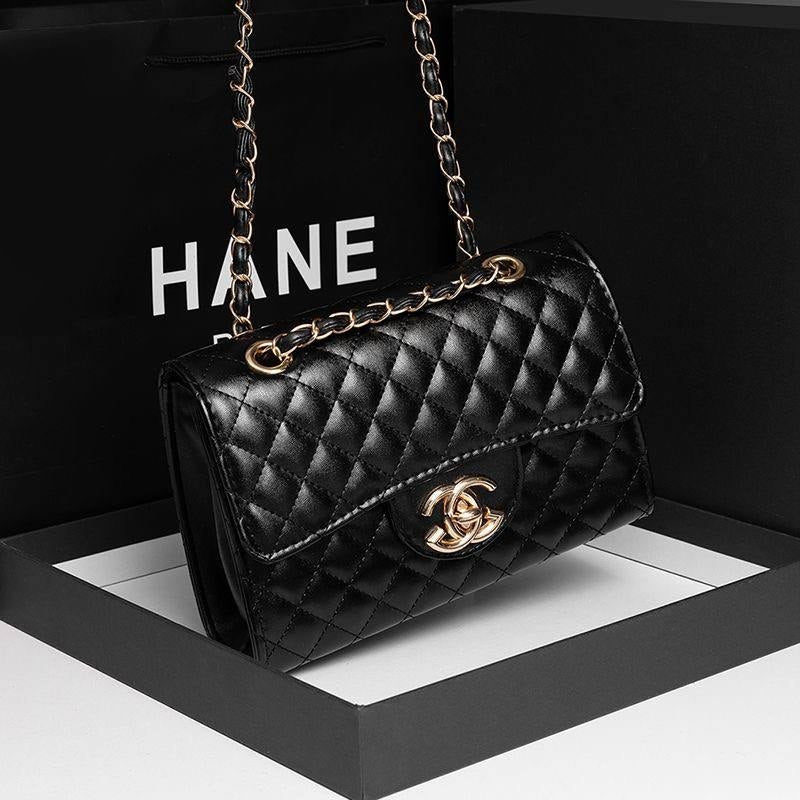 Classic black quilted chain handbag