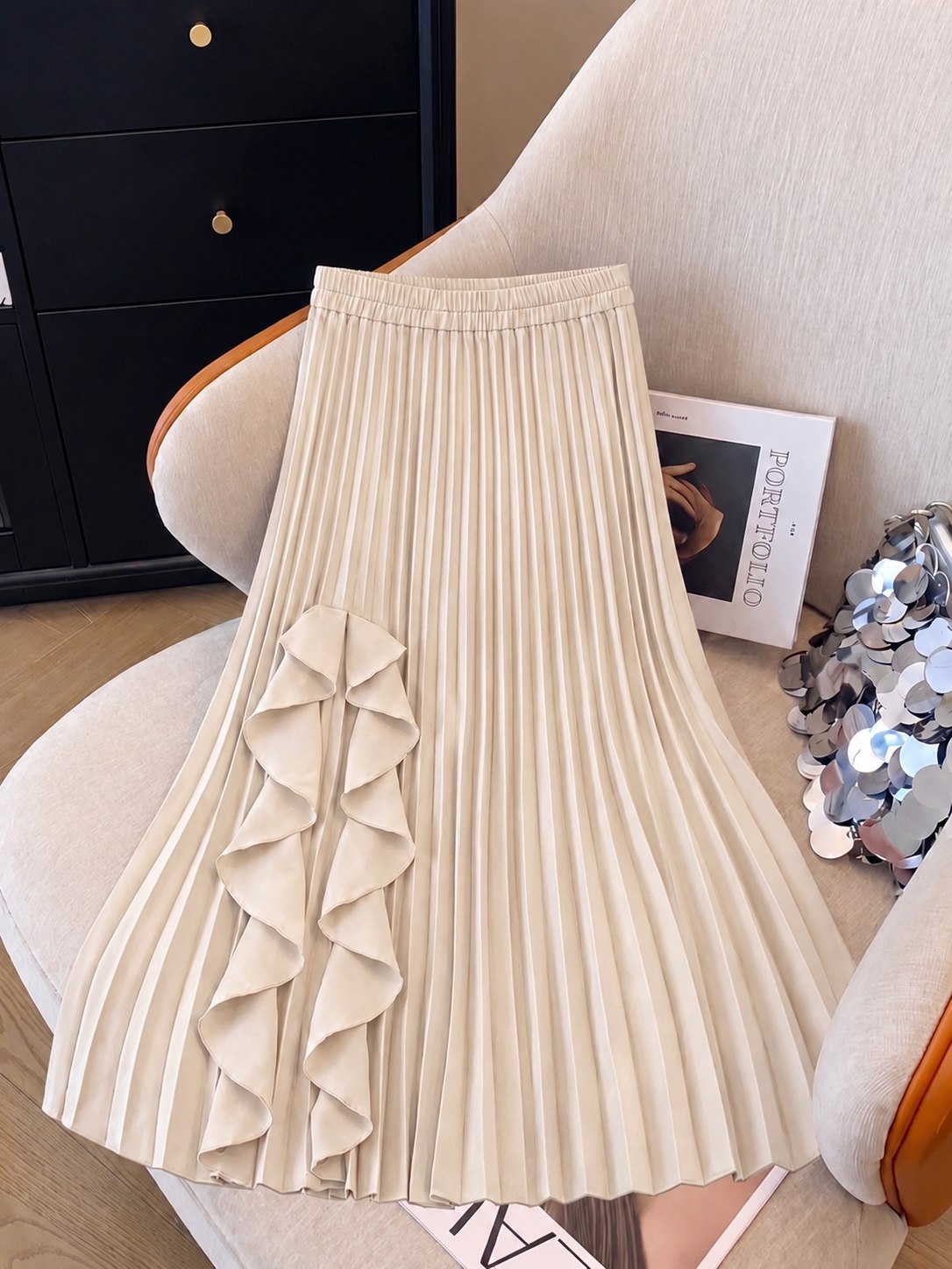 Beige high-waisted pleated midi skirt
