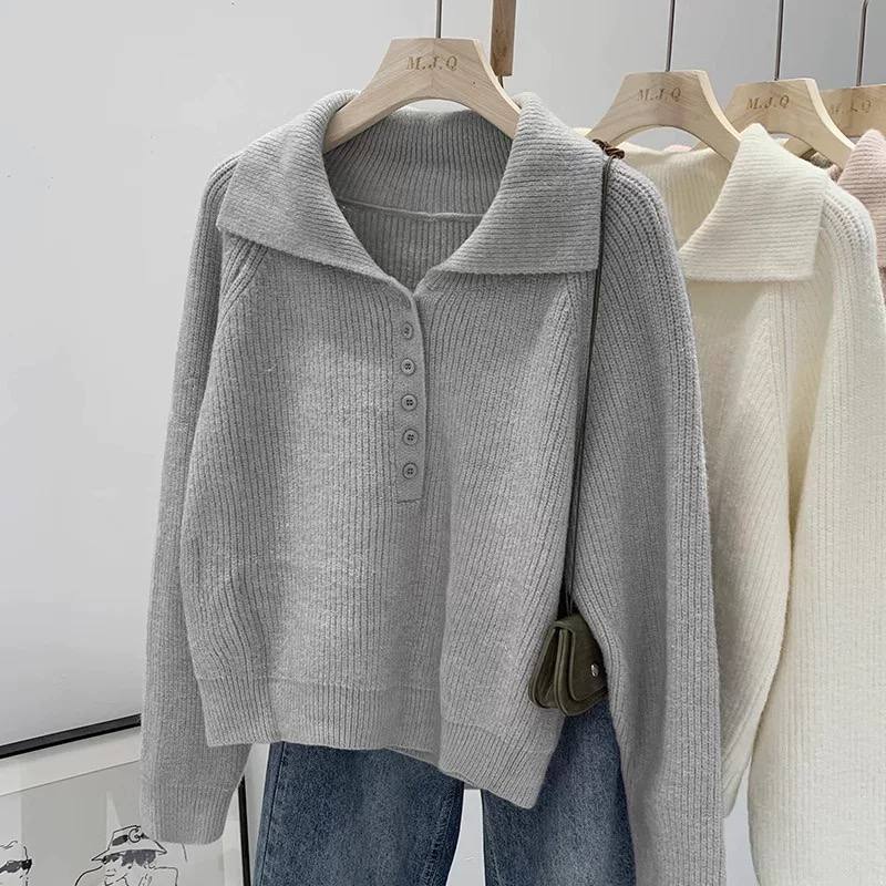 Grey ribbed knit polo sweater