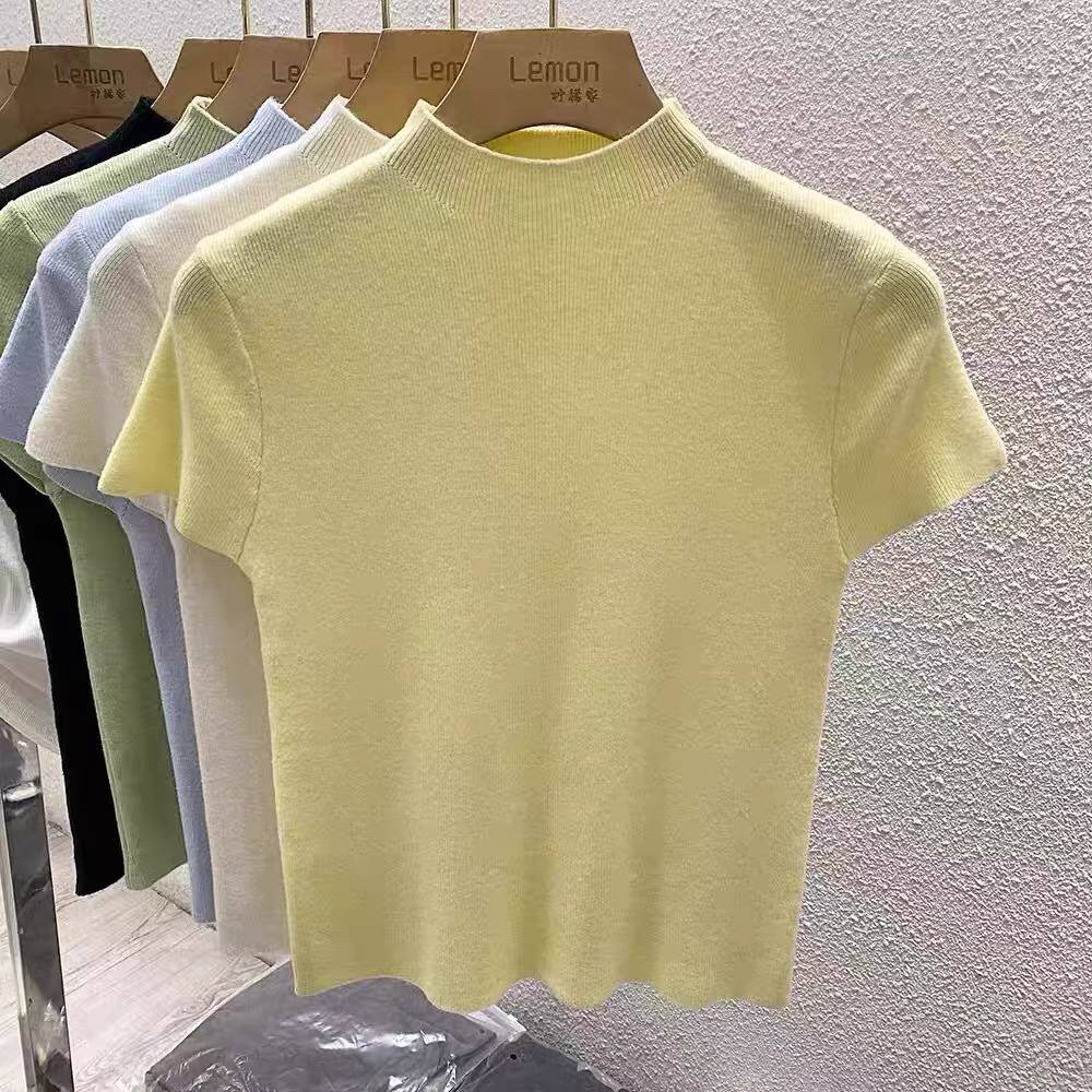 Lemon short-sleeve knit top
