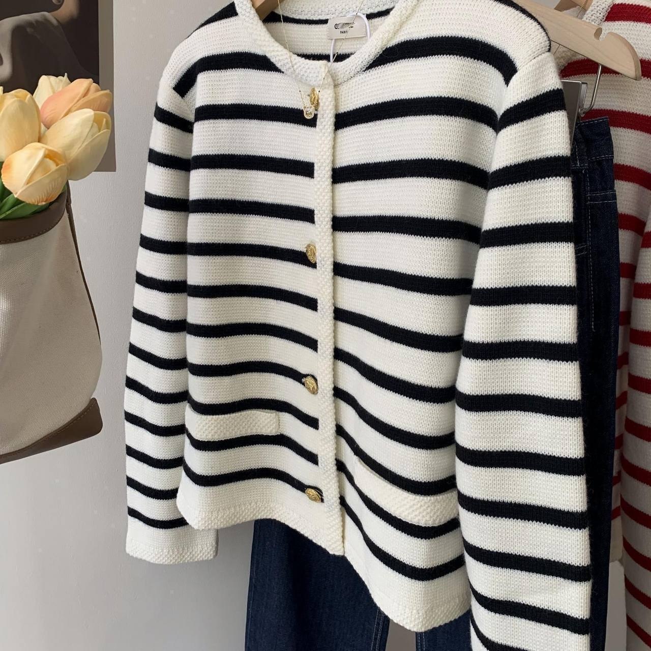 French-style striped fine-knit crewneck cardigan
