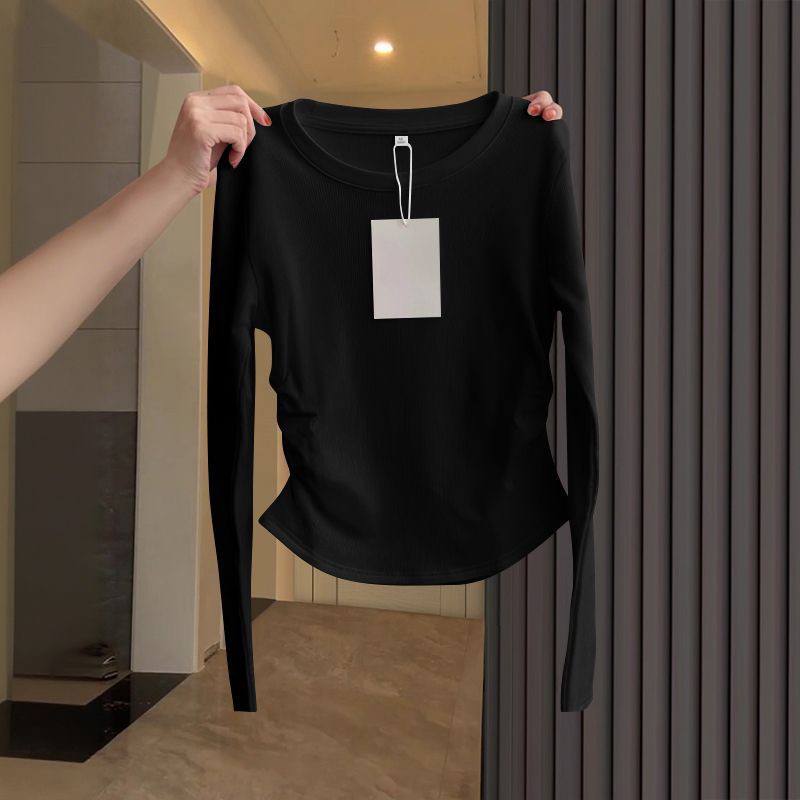 Women's fitted long sleeve top