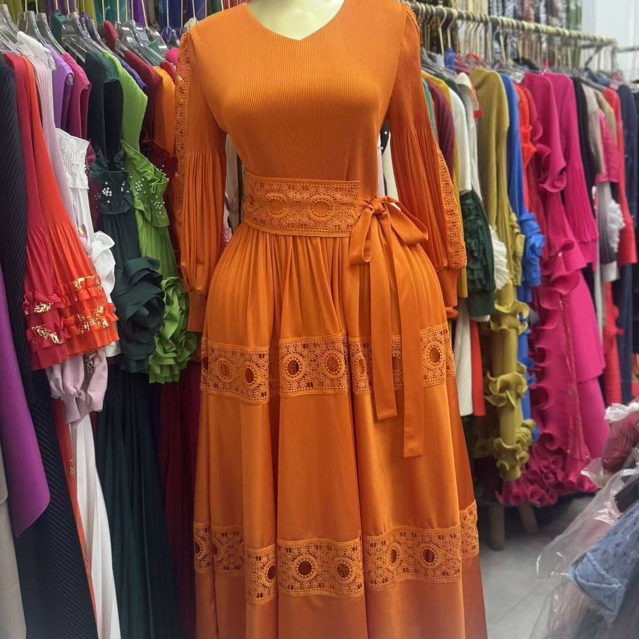 Amber Elegancy Dress