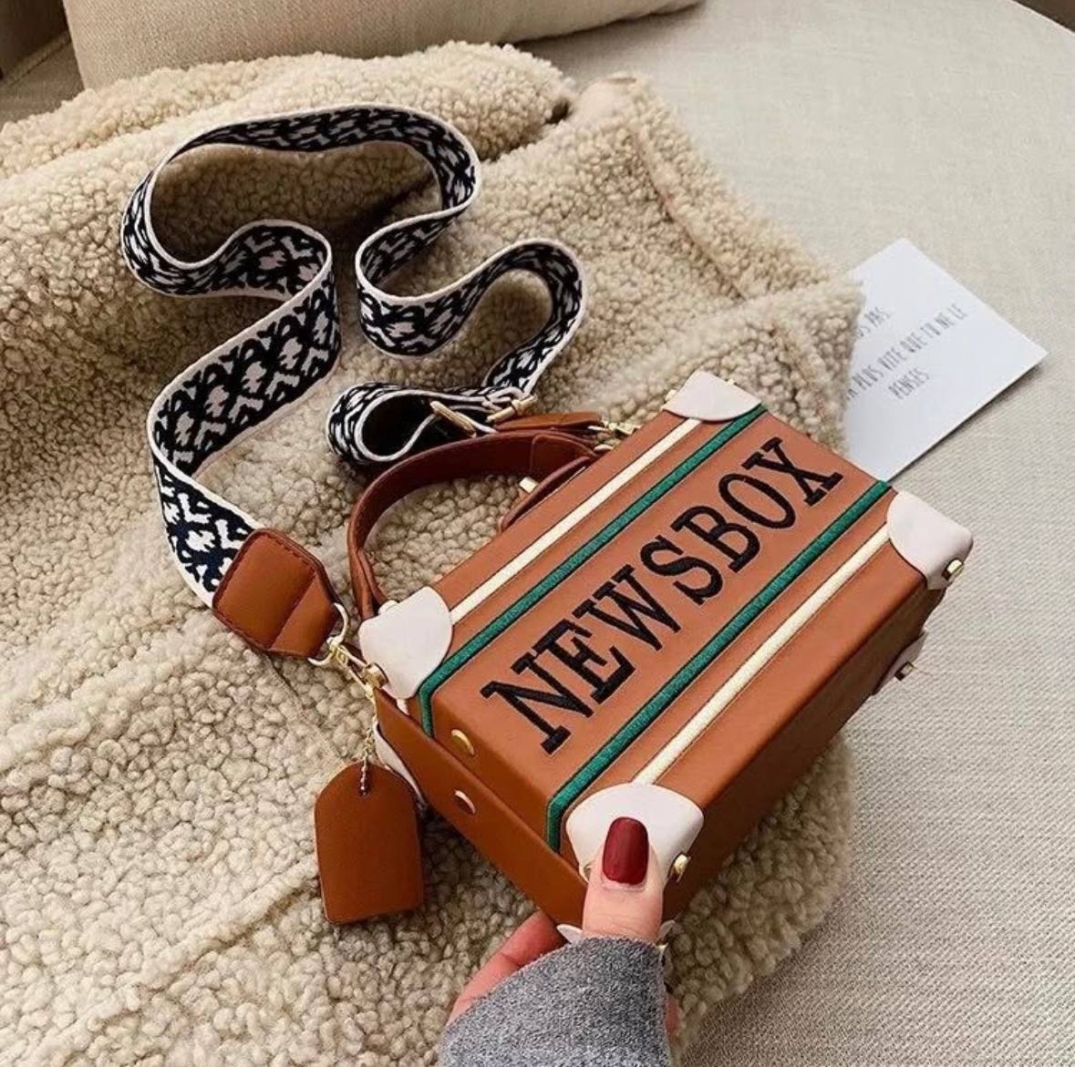 2023 new internet celebrity box Trendy & Eastern for match shoulder cross body bag