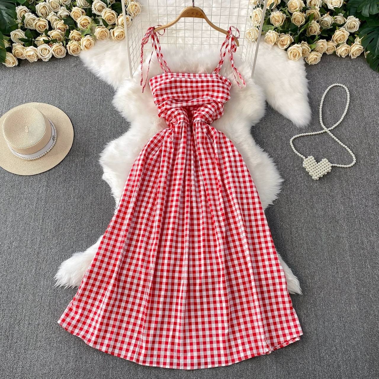Vintage picnic-inspired summer ensemble