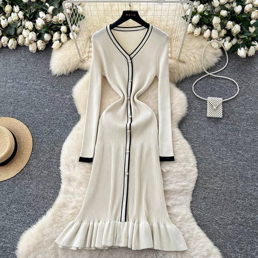 French-style ribbed knit midi dress