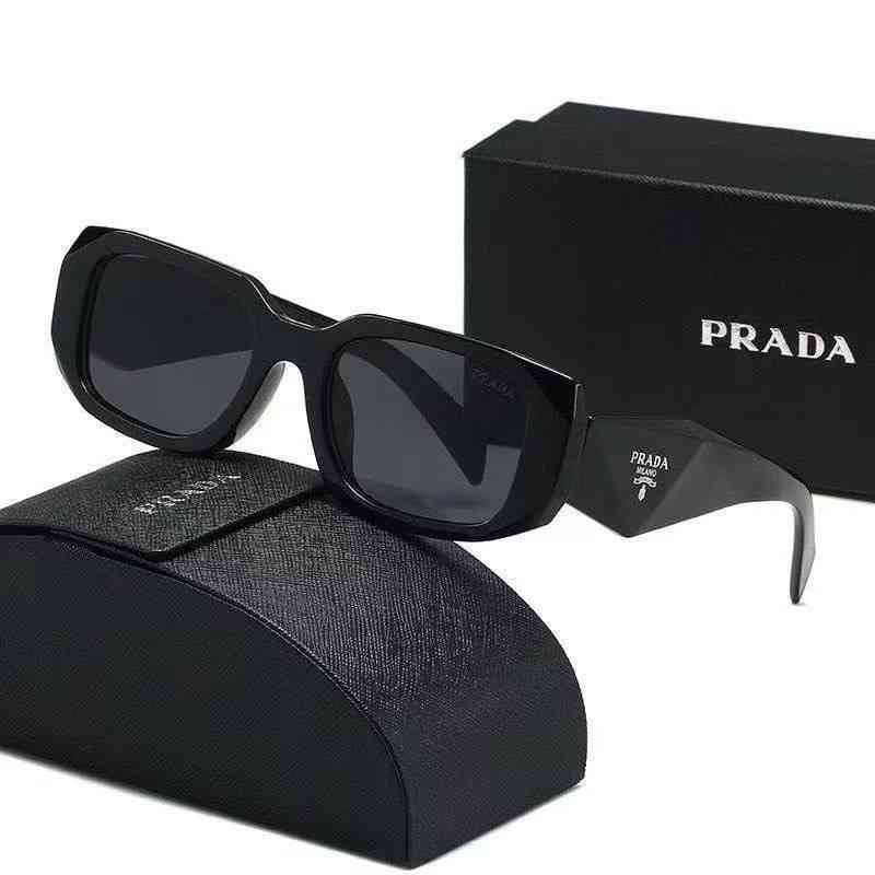 Prada women glass
