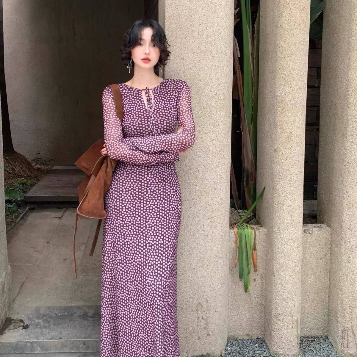 Long-sleeved purple dress