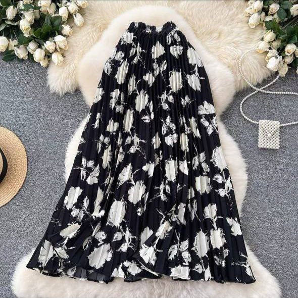 Black and white floral print pleated midi skirt