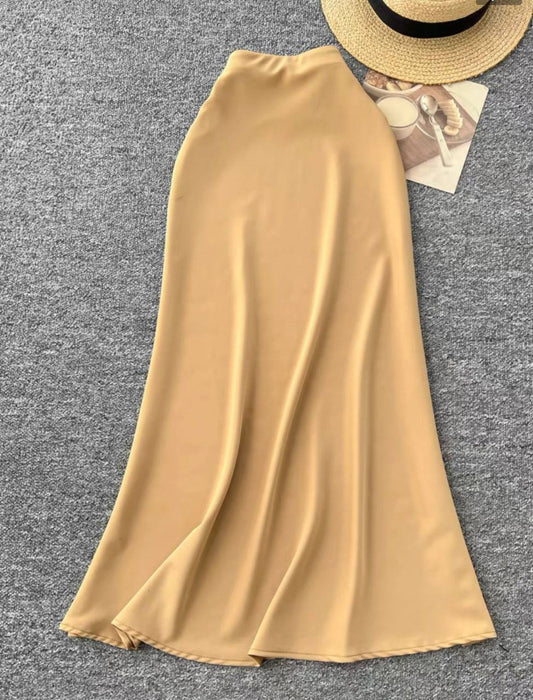 Satin pleated skirt