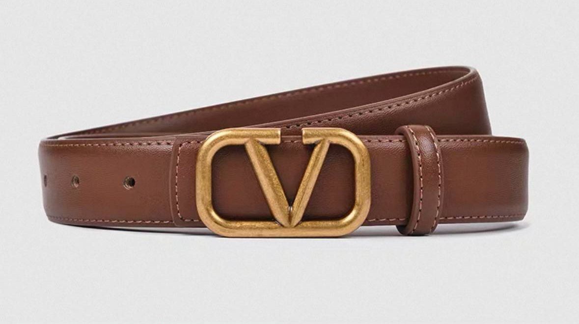 Valentino Garavani VLogo Signature Belt