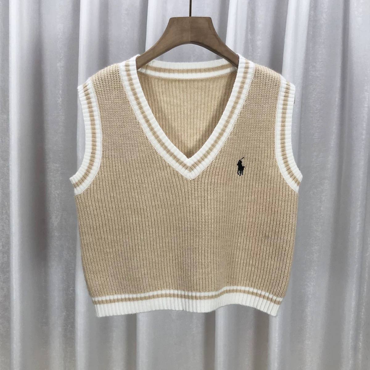 Knit V-neck sweater vest