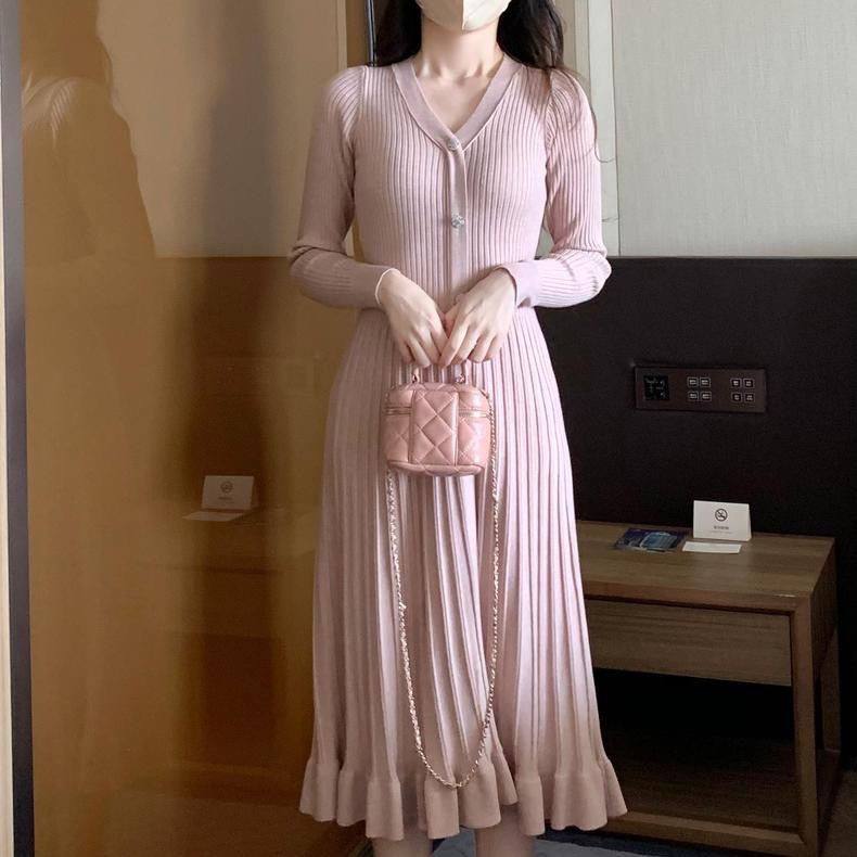 Ribbed knit midi dress