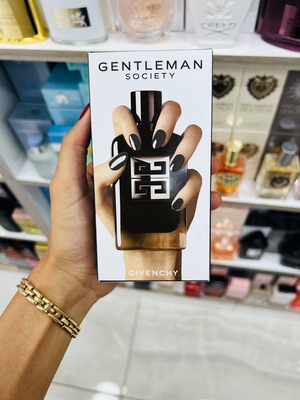 Givenchy Gentleman Society Eau de Parfum