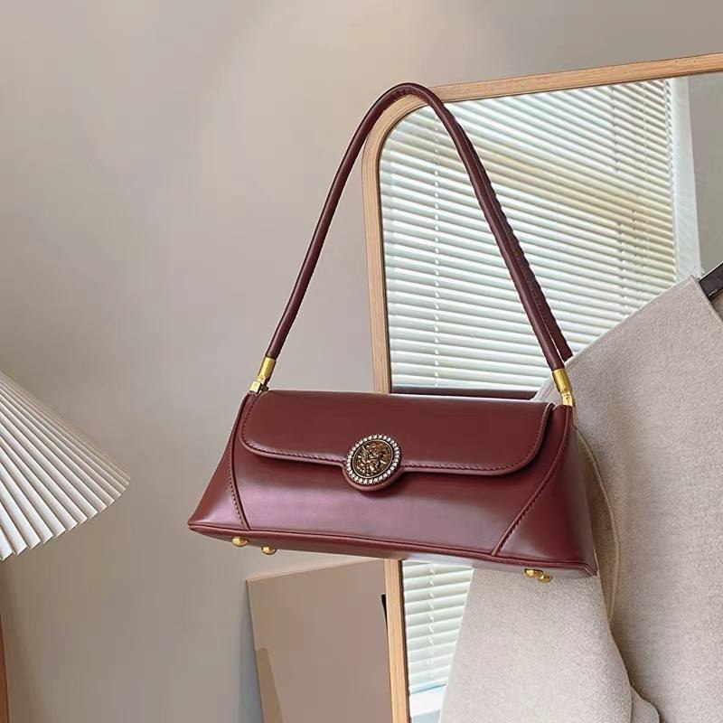 Maroon faux leather shoulder bag