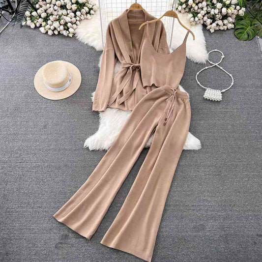 Three-piece monochromatic knit loungewear set