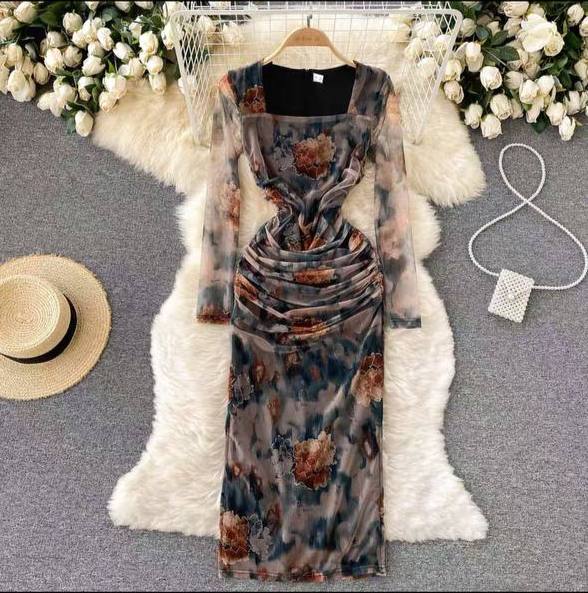 Floral print long-sleeve ruched midi dress