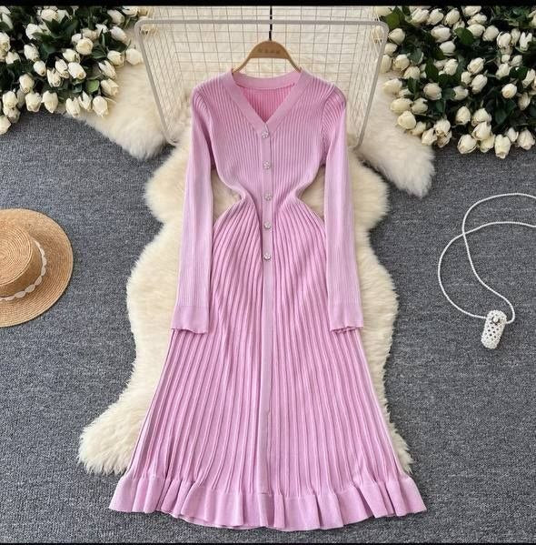 Pink knitted long-sleeve midi dress
