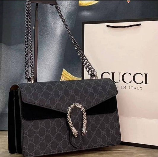 Gucci Dionysus Shoulder Bag