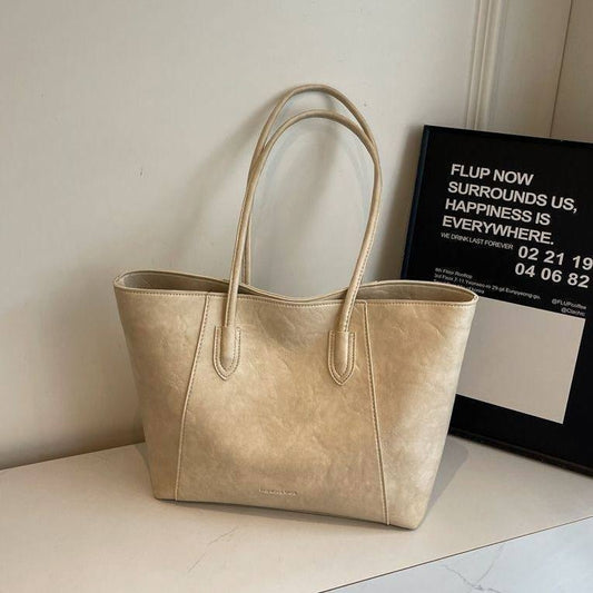 Minimalist, large-capacity PU leather tote bag
