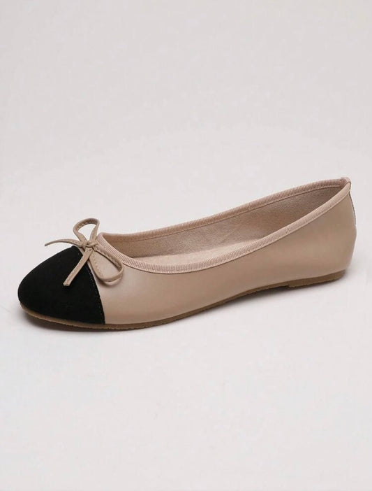 Two-tone cap toe ballet flats