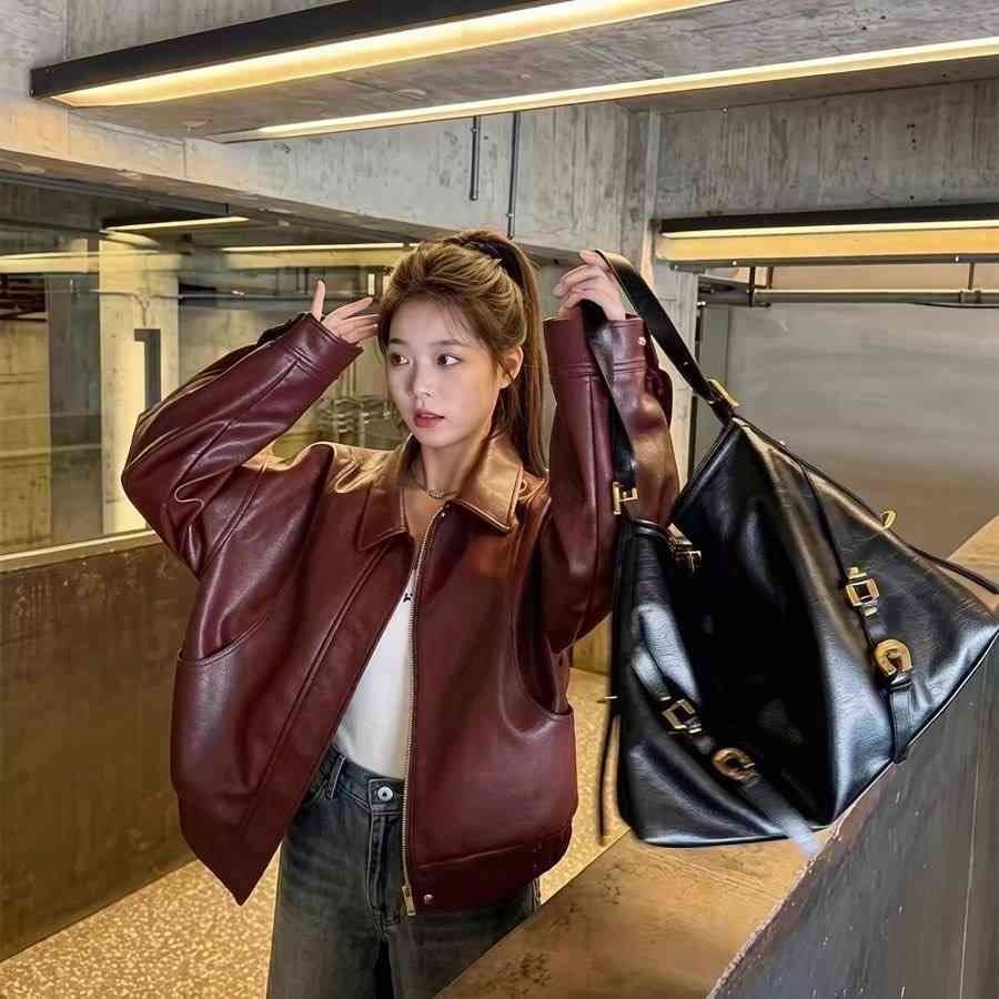 Shiny black calfskin leather