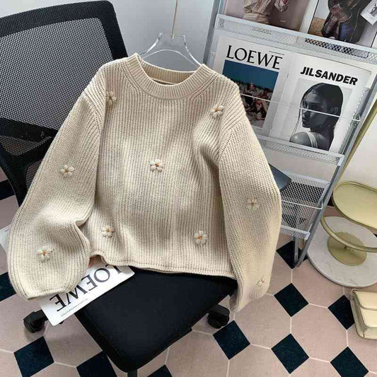 Cozy cream colored chunky knit pullover sweater