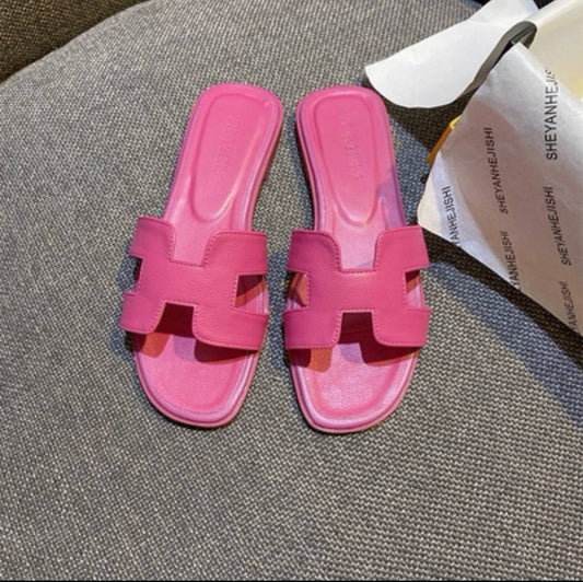Versatile flat goatskin flip travel sandal