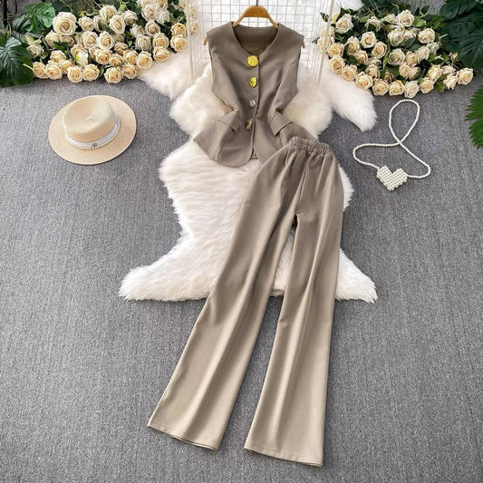Fitted sleeveless vest and matching high-waisted wide-leg trousers