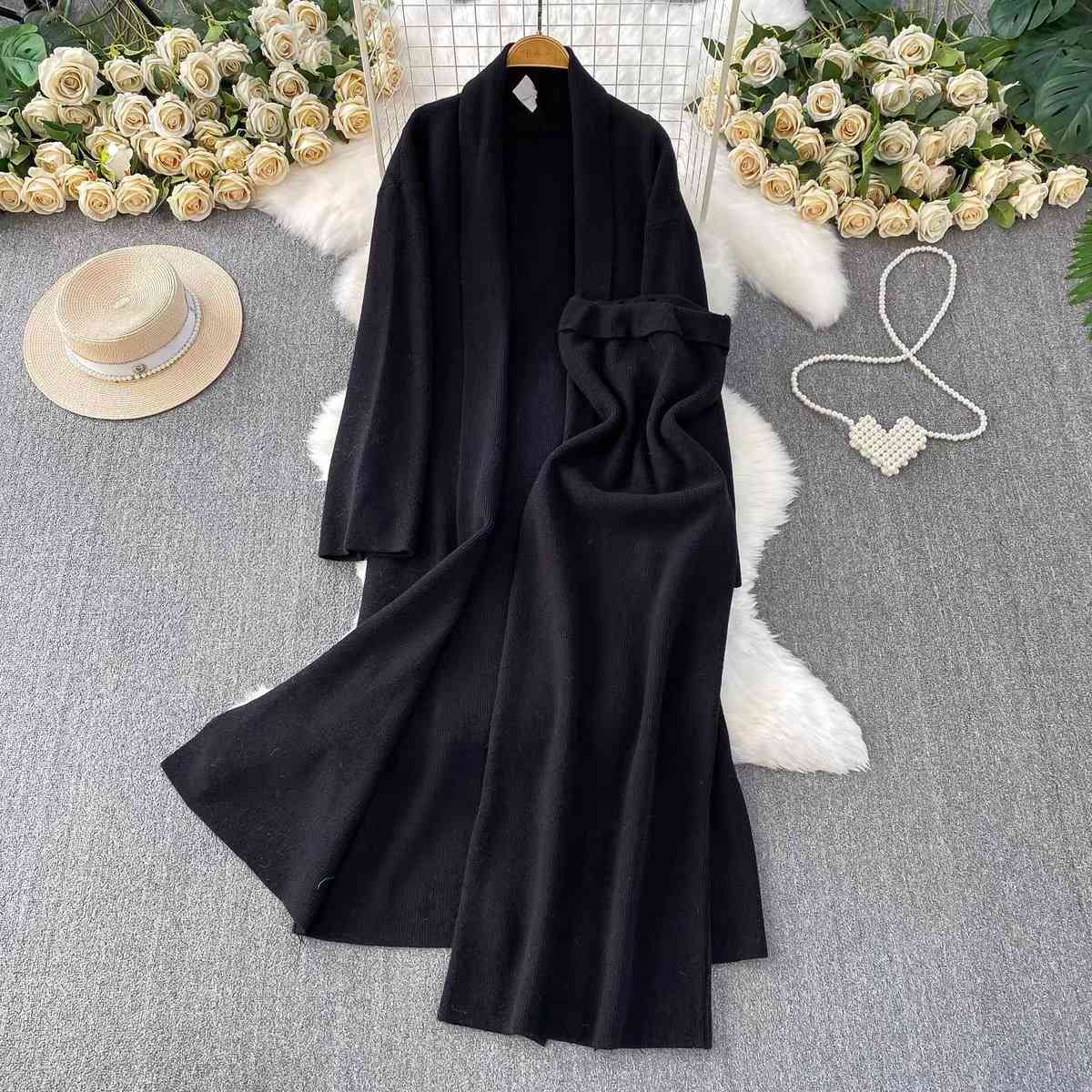 Chic three-piece black knitted co-ord set