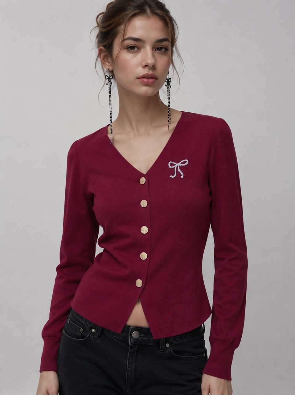Enchnt burgundy red knit cardigan