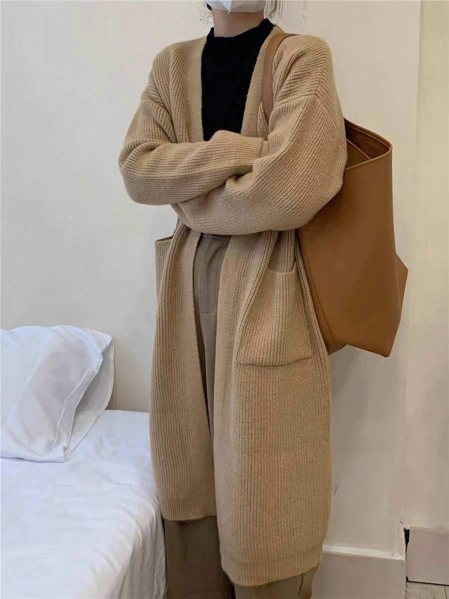 Korean-style loose, oversized knit long cardigan