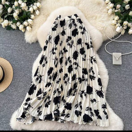 Black and white floral print pleated midi skirt